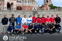 Dragon Racing Và InstaForex-Tương Lai đang Đến